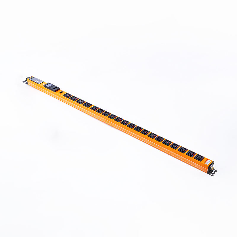 20 uitgangen IEC C13 IEC C19 afsluitbare stopcontacten 1U Hot-swappable indicator Verticale RS485 Rack-PDU met meter