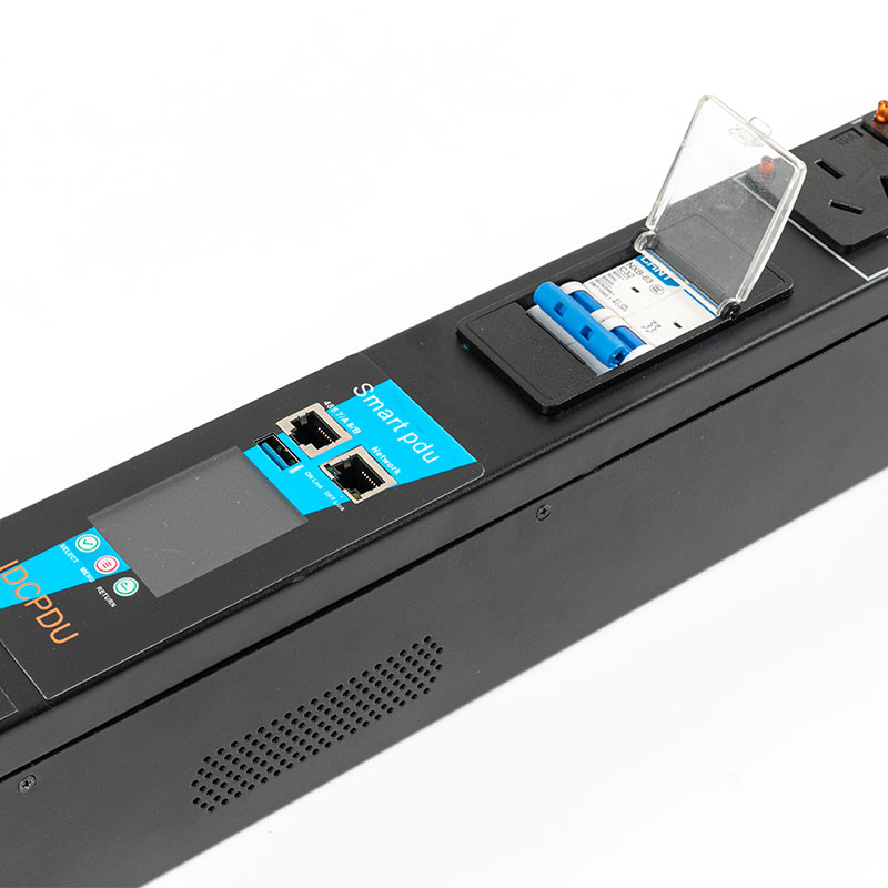 Luchtstroomonderbreker Verticale TCP/IP-sensor met 16 uitgangen eco Smart Rack Pdu